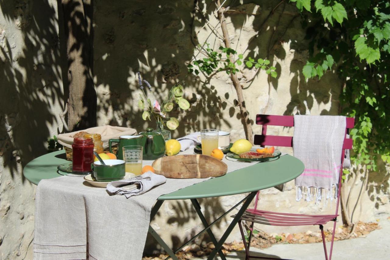 La Magnanerie De Dions Bed and Breakfast Buitenkant foto