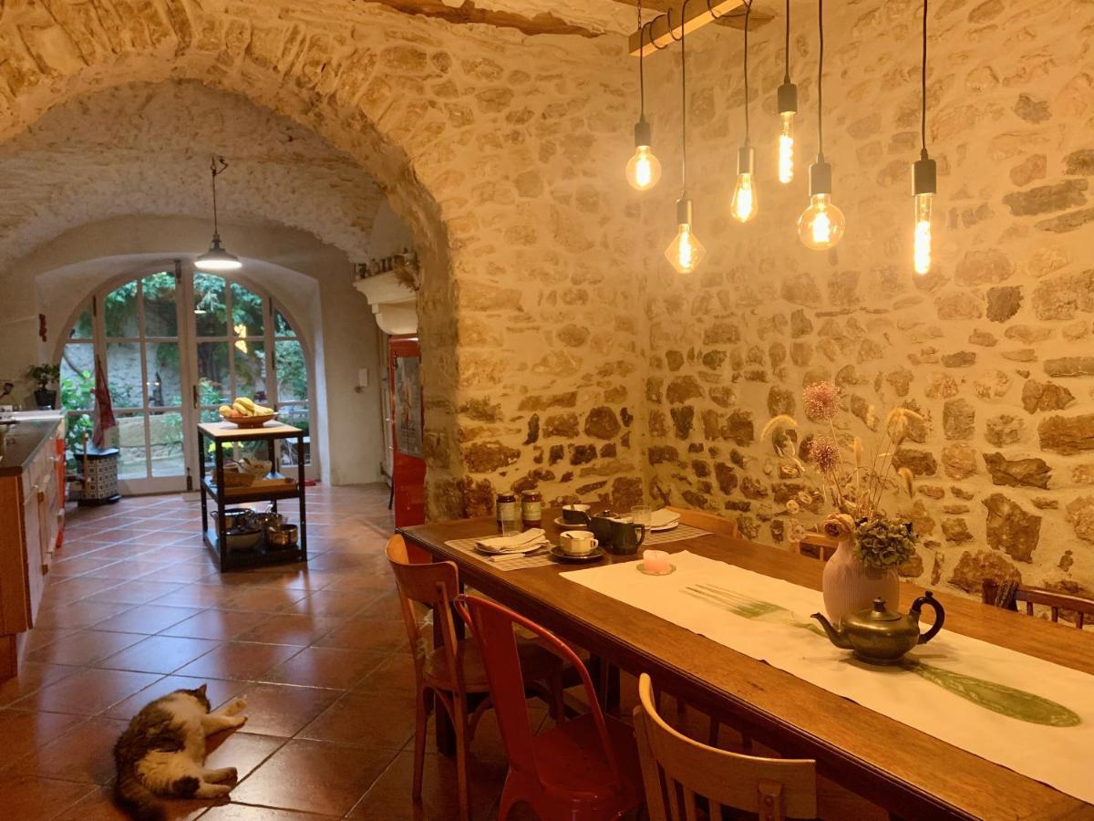 La Magnanerie De Dions Bed and Breakfast Buitenkant foto