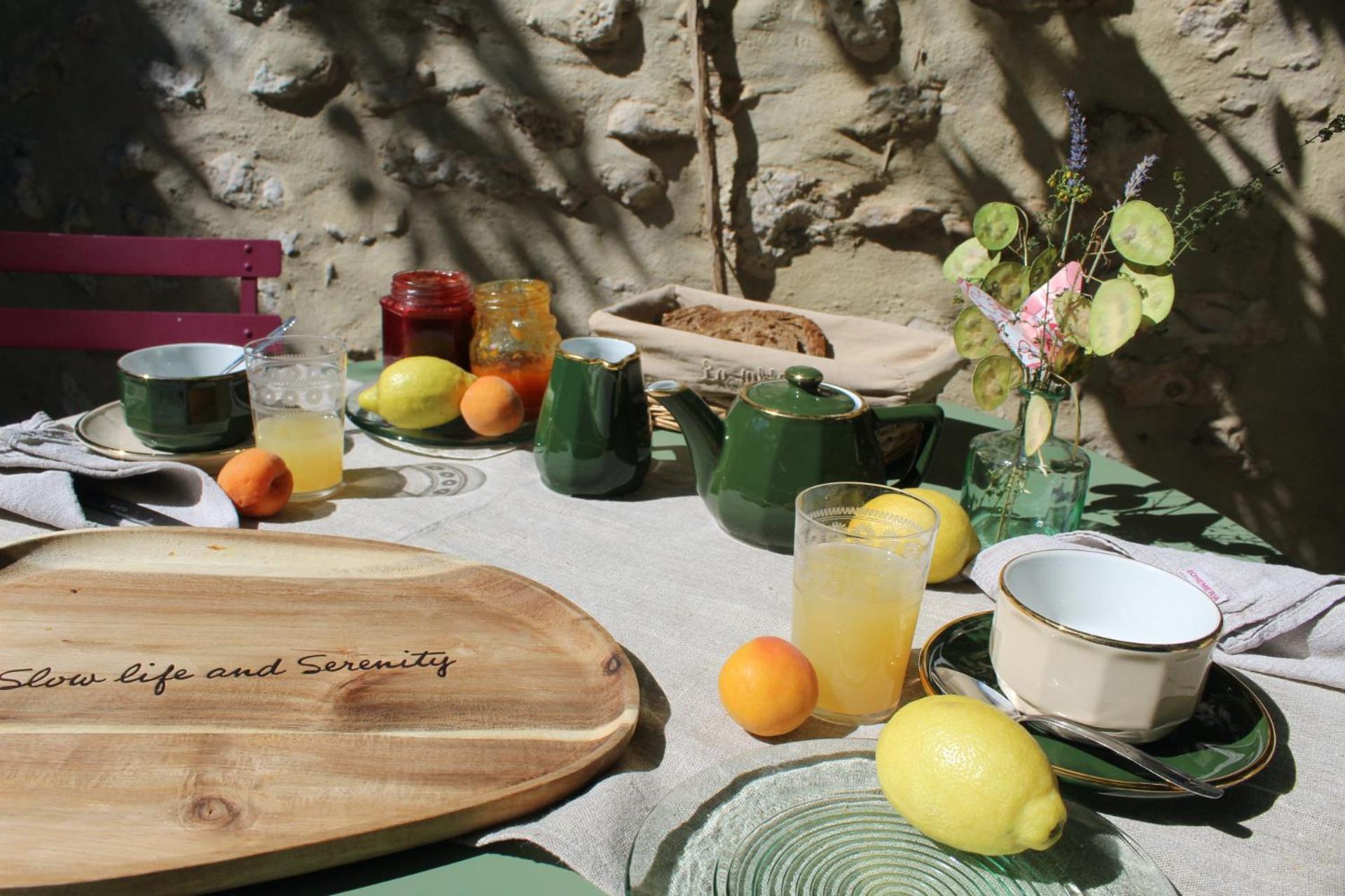 La Magnanerie De Dions Bed and Breakfast Buitenkant foto